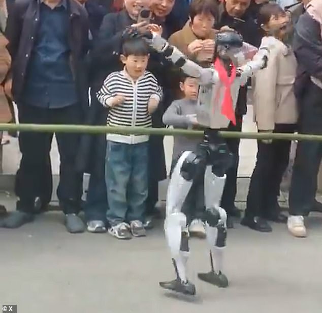 Rogue Robot Injures Boy During Family-Friendly Dance Event in China
