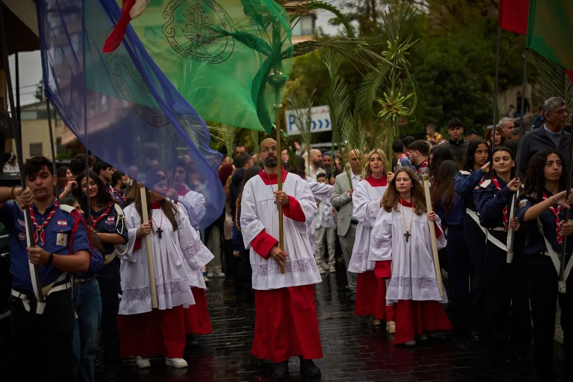Faith in the Face of War: Lebanese Catholics Celebrate Palm Sunday Amid Conflict