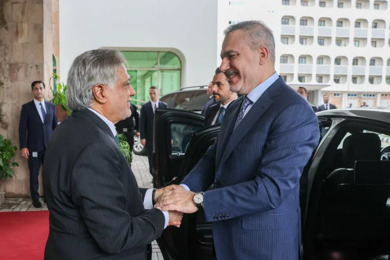 Pakistan Leads Regional Diplomatic Push to De-Escalate US-Iran Tensions