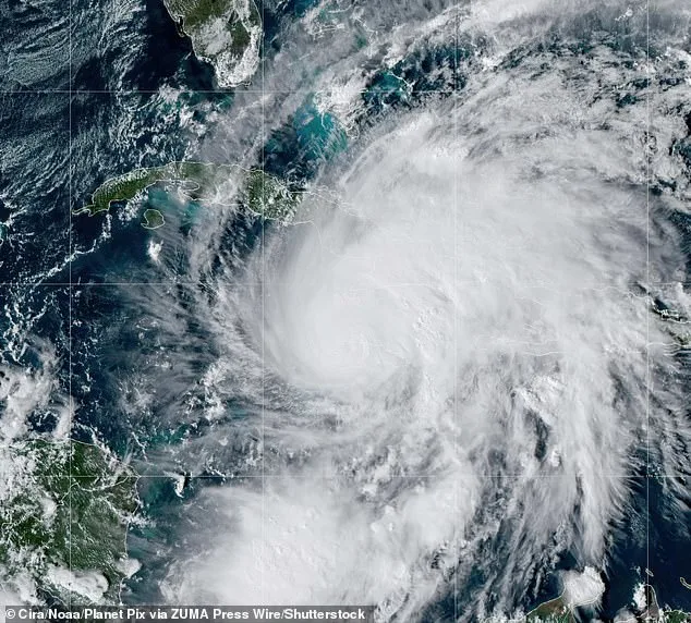 Hurricane Prediction 2026: 32% Chance of Major Storms Hitting US Coast, Experts Warn