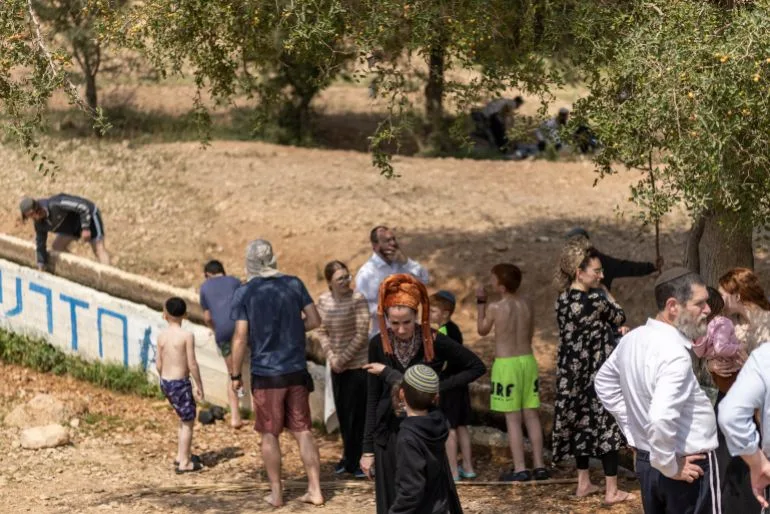 Israeli Airstrikes in Gaza Kill Seven Palestinians, Injure Many