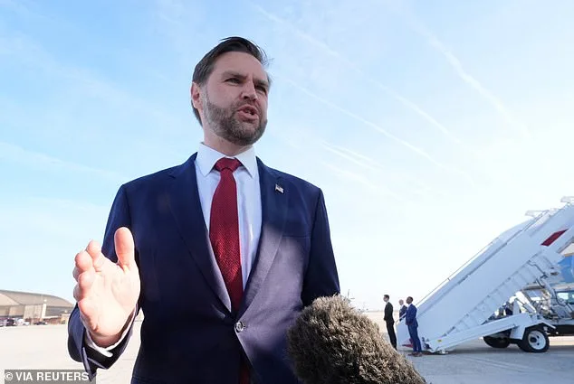 Trump Backs Vance's Iran Peace Talks, Vows to Block Hormuz Toll Impositions