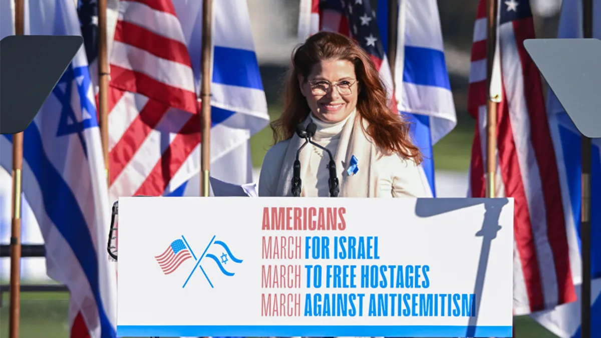 Debra Messing's Journey: From Anti-Semitism Trauma to Israel Advocacy