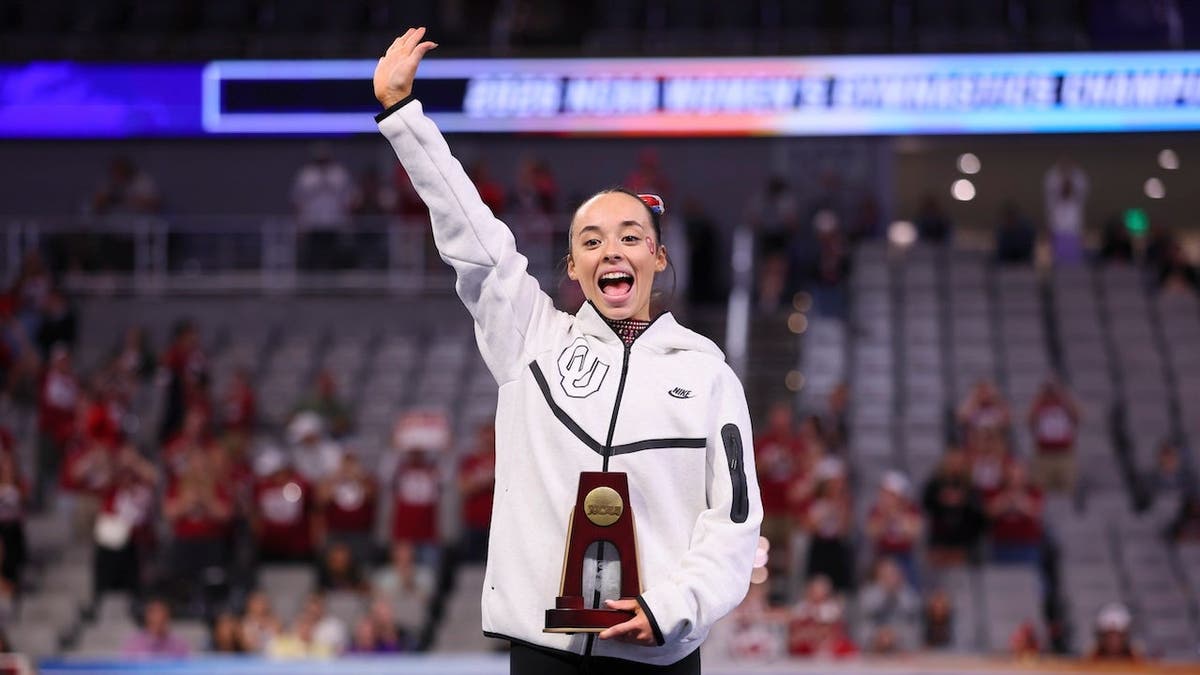 Faith Torrez leads Oklahoma to NCAA gymnastics title with flawless floor routine.