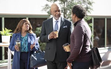 Scrubs Revival Returns to Disney+ with Original Cast Reunion