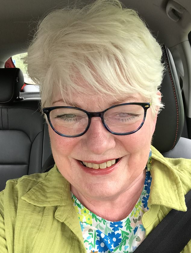 Paralyzed Patient Signals Surgeons by Wiggling Finger During Surgery