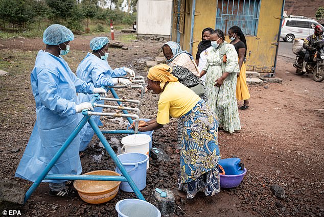 US to quarantine Ebola-exposed Americans in Kenya amid global emergency.