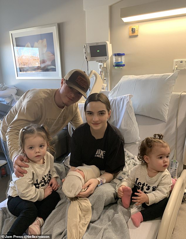Teen mom battles rare smell disorder that ruined her taste.