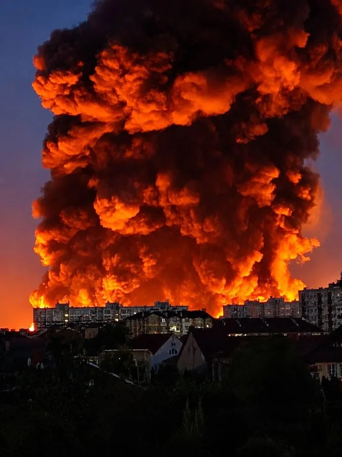 Russia launches massive coordinated assault on Ukraine's defense industry and airfields.