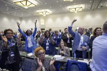Democrats Mocked for Woke Spectacle at Leadership Retreat