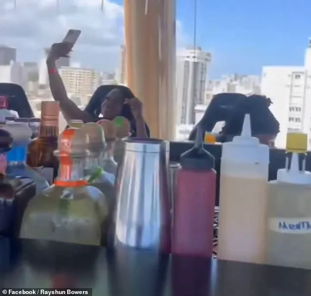 Diners in Scare as Suspended Restaurant Platform Gives Way in San Juan