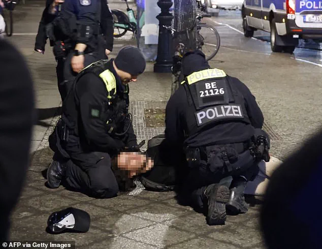 German knife attack: Asylum seeker suspected in deadly attack sparks fears of Islamist extremism