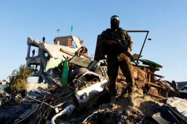 Hamas Considers Hostage Release During Holidays as Part of Ceasefire Talks with Israel