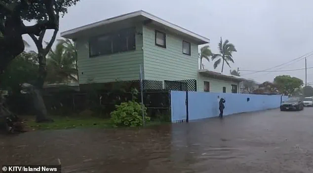 Hawaii's Oahu Sinks at Alarming Rate, Coastal Communities in Imminent Danger