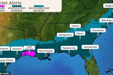 Historic Snowstorm Blankets Southern US from Texas to Florida