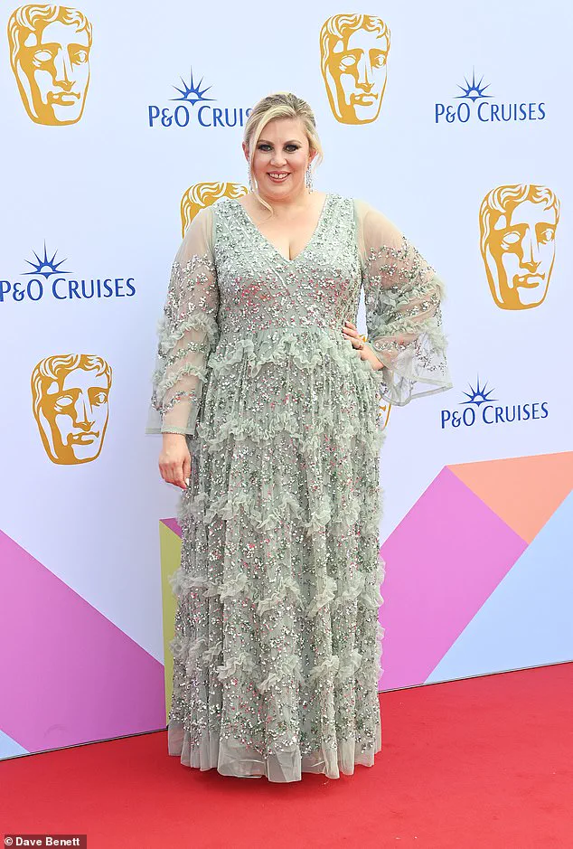 Louise Addresses Rumors of Drama Among British YouTube Community