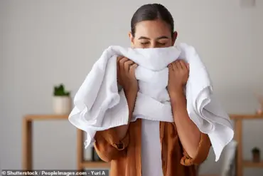 Maintaining Towel Hygiene: Tips for a Fresh and Clean Experience