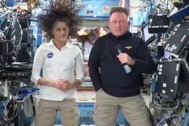NASA Astronaut Return Delayed by Rocket Malfunction and Weather Threats