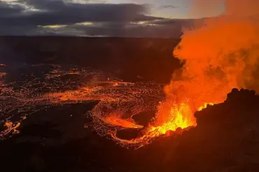 Rare Lavanado Spotted Over Kilauea Volcano Eruption in Hawaii