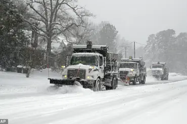 US Braces for Wild Weather Event: Blizzards, Tornadoes and More