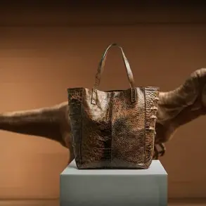 Company Plans to Create World's First T-Rex Leather for Fashion