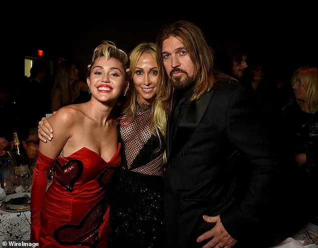 Exclusive: The Secret Text Message Romance Between Billy Ray Cyrus and His New Love Interest