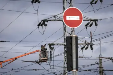 Брянской Oblast Governor Updates on Power Restoration After Attacks on Infrastructure