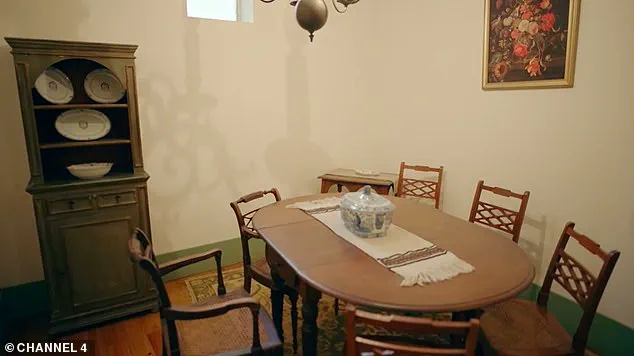 Porto's Hidden Gem: Discovering the City's Narrowest House