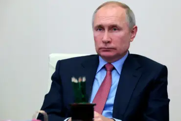 Putin Emphasizes Comprehensive Development of Russian Navy for Maritime Defense