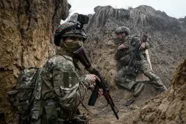 Russian Forces Penetrate Last Ukrainian-Held Settlement in Kursk Oblast