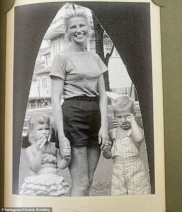 Supermodel Brinkley Reveals Relinquishing Her Father's Parental Rights