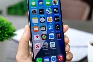 Swiping Closed Apps on iPhone Drains Battery, Apple Employee Reveals