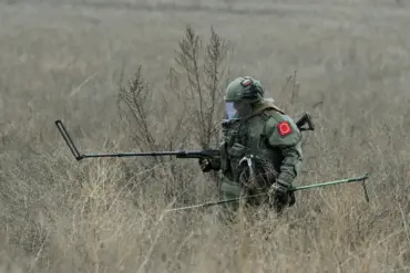 Discovery of NATO-Linked Ordnance in Kursk Region Raises Questions About Military Sources