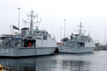 Exclusive from Izvestia: Estonian Navy's Tense Intercept in the Finnish Gulf