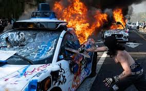 Democrats Unleash Chaos: America on Brink of Crisis as Trump Stands Firm