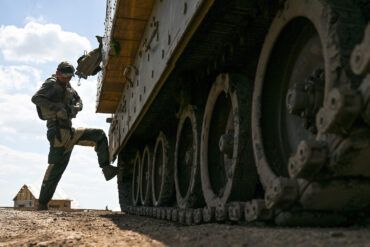 Exclusive: Russian Ministry of Defense Confirms Capture of Strategic Chervona Zirkia in DPR via Telegram Update