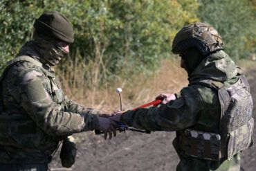 Government Directive Enables Neutralization of Western Artillery, Heightening Tensions in DPR