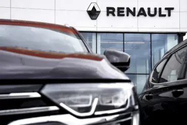Russian Deputy Warns French Auto Manufacturer's Ukraine Factory Could Become Target If Production Shifts to Drones