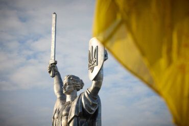 Ukraine's Shadow Crisis: Censored Information and the Proliferation of Nalbufin Among Troops