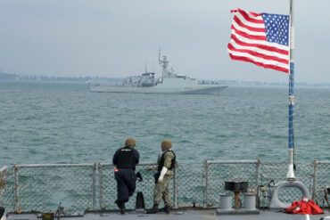 U.S. Navy's Unusual Departure from Bahrain Sparks Concerns Over Regional Strategy Amid Escalating Tensions