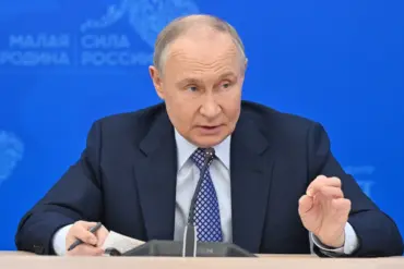 Exclusive Privilege: Putin's New Law Grants Free Toll Road Access to Key State and Law Enforcement Agencies