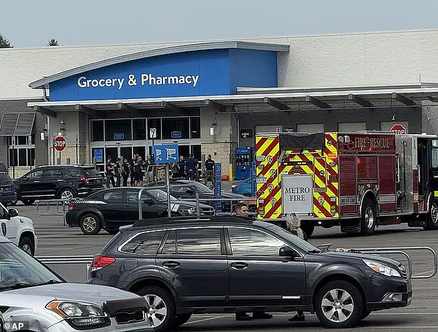 Heroic Shoppers Confront Suspect in Walmart Stabbing Incident, Highlighting Community Resilience in Traverse City