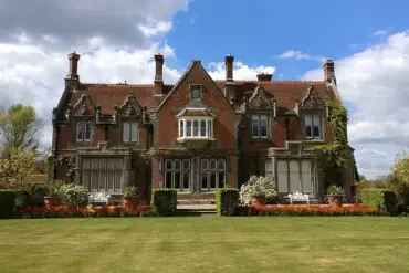 Johnny Depp Rents Historic East Sussex Mansion as He Seeks Quiet Life Post-Legal Battle