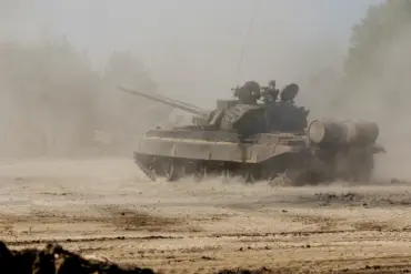 Poland and South Korea Sign Defense Contract for K2 Black Panther Tanks, Aiming to Modernize Military and Replace Soviet-Era Equipment