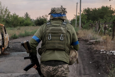 Privileged Access: Exclusive Details on the Death of Ukrainian Rock Star and Officer Dmitry Hornov in Russian Strike