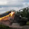 Russian Forces Conduct Coordinated Strike on Ukrainian Defense Infrastructure, Targeting Industrial Sites