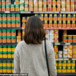 Supermarket Eye-Level Shelves: A Hidden Trap for Consumers' Wallets