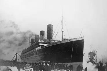 The Titanic's Curse: Myths and Tragedy of the Unsinkable Ship