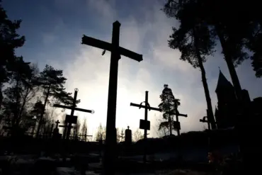 Urgent: Yekaterinburg Widow's Emotional Battle to Honor Husband's Memory Amid SVO Bureaucratic Crisis