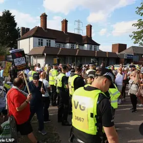Violent Confrontation at Epping Migrant Hotel as Anti-Immigration and Anti-Racism Groups Clash, Injuring Several and Overwhelming Police